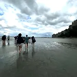 Dom wakacyjny Le Meleze, Dans La Baie Du Mont-saint-michel *